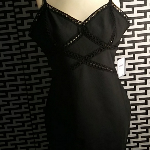 Dress - Picture 1 of 6